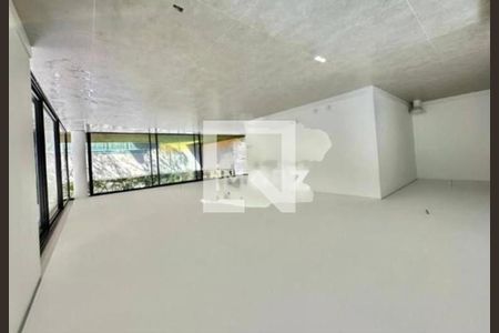Casa à venda com 3 quartos, 748m² em Campo Belo, São Paulo