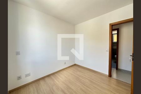 Quarto 2 de apartamento à venda com 4 quartos, 106m² em Palmares, Belo Horizonte