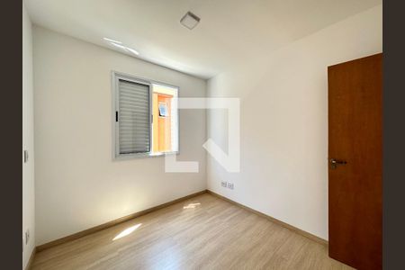 Quarto 1 de apartamento à venda com 4 quartos, 106m² em Palmares, Belo Horizonte