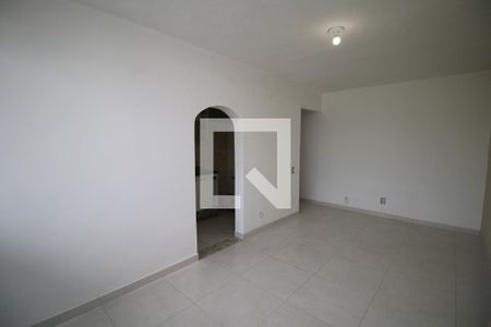 Sala de apartamento para alugar com 2 quartos, 60m² em Parque Boa Vista Ii, Rio de Janeiro