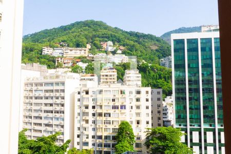 Sala Vista de apartamento para alugar com 2 quartos, 80m² em Jardim Botânico, Rio de Janeiro