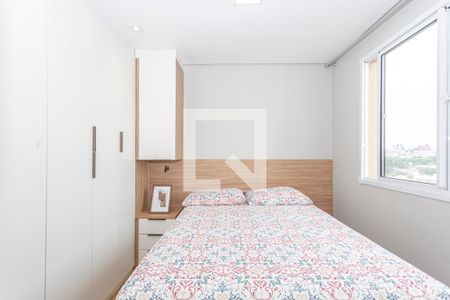 Quarto 1 de apartamento à venda com 2 quartos, 32m² em Parque Fongaro, São Paulo