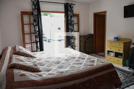 Suíte 1 de casa para alugar com 3 quartos, 230m² em Vila Ipojuca, São Paulo