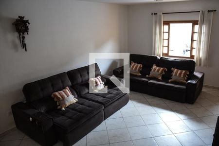 Sala de casa para alugar com 3 quartos, 230m² em Vila Ipojuca, São Paulo