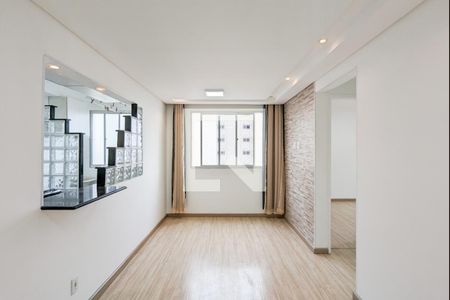 Sala de apartamento para alugar com 2 quartos, 45m² em Planalto, São Bernardo do Campo