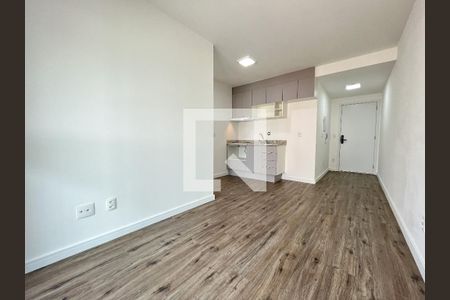 Sala de apartamento para alugar com 2 quartos, 48m² em Vila Guarani (zona Sul), São Paulo