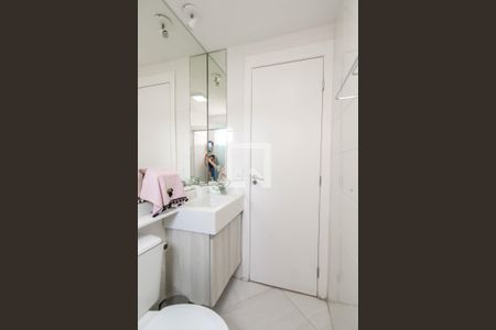 Banheiro de apartamento à venda com 1 quarto, 46m² em Brás, São Paulo