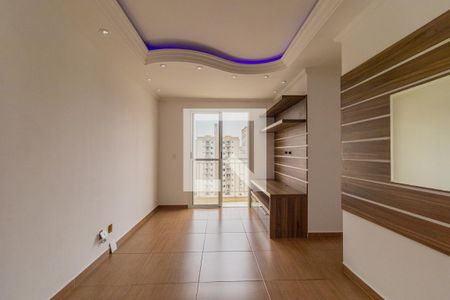 Sala de apartamento para alugar com 2 quartos, 56m² em Jardim Maria Duarte, São Paulo