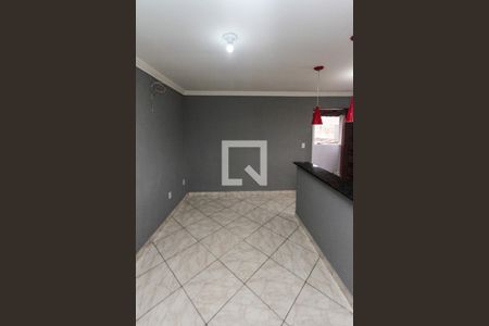 Sala de casa para alugar com 2 quartos, 60m² em Jardim Santa Adélia, São Paulo