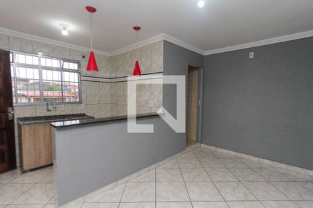 Sala de casa para alugar com 2 quartos, 60m² em Jardim Santa Adélia, São Paulo