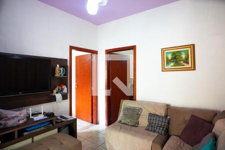 Sala de casa à venda com 6 quartos, 360m² em Mantiqueira, Belo Horizonte
