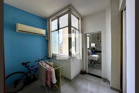 Sala de apartamento à venda com 2 quartos, 67m² em Cidade Nova, Rio de Janeiro