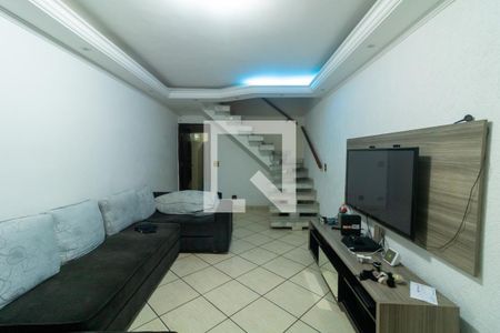 Sala de casa à venda com 4 quartos, 210m² em Jardim Santa Maria, São Paulo