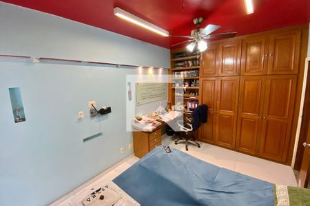 Quarto 1 de apartamento à venda com 3 quartos, 159m² em Copacabana, Rio de Janeiro