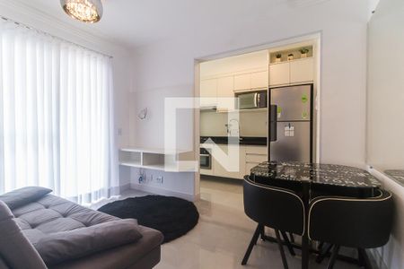 Sala/Sala de Jantar de apartamento para alugar com 2 quartos, 48m² em Vila Mogilar, Mogi das Cruzes