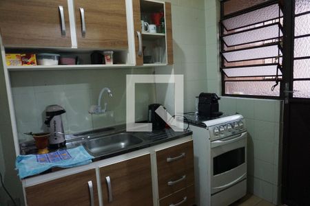 Cozinha de apartamento à venda com 1 quarto, 43m² em Pátria Nova, Novo Hamburgo