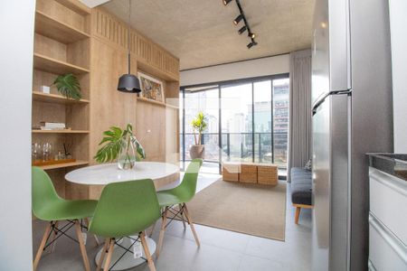 Sala de kitnet/studio para alugar com 1 quarto, 45m² em Itaim Bibi, São Paulo