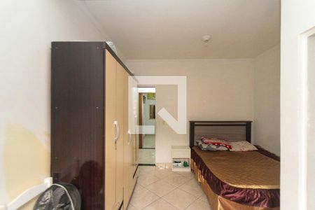 Quarto de casa à venda com 4 quartos, 90m² em Conjunto Habitacional Marechal Mascarenhas de Morais, São Paulo