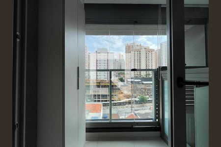 Varanda-Vista de kitnet/studio para alugar com 1 quarto, 25m² em Pompeia, São Paulo