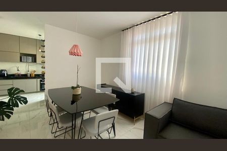 Sala de apartamento à venda com 3 quartos, 84m² em Padre Eustáquio, Belo Horizonte