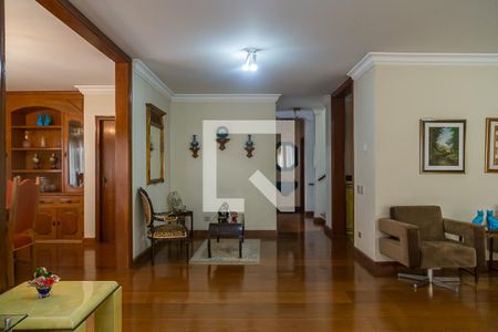 Sala de casa à venda com 4 quartos, 350m² em Cidade Vargas, São Paulo