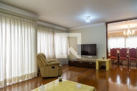 Sala de casa à venda com 4 quartos, 350m² em Cidade Vargas, São Paulo