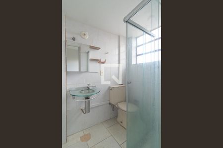 Banheiro de kitnet/studio para alugar com 1 quarto, 32m² em Farroupilha, Porto Alegre