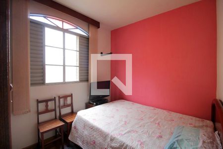 Quarto 1 de apartamento para alugar com 3 quartos, 80m² em Ipiranga, Belo Horizonte