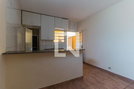 Sala/Cozinha de apartamento para alugar com 1 quarto, 45m² em Jardim Pinheiro, Poá