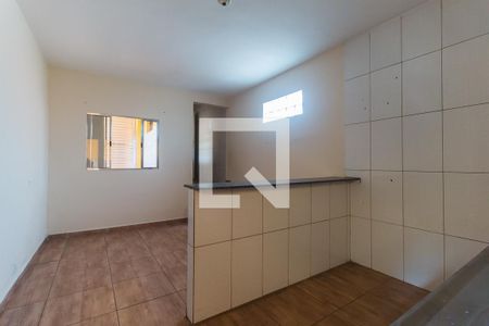 Sala/Cozinha de apartamento para alugar com 1 quarto, 45m² em Jardim Pinheiro, Poá