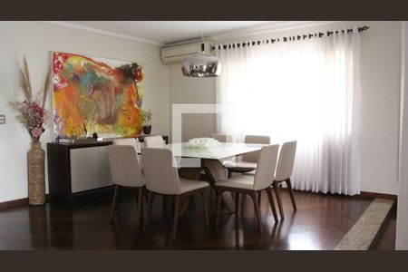 Sala de casa à venda com 6 quartos, 500m² em Jardim Sao Bento, São Paulo