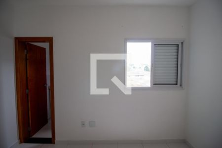 Quarto 1 de casa de condomínio à venda com 2 quartos, 80m² em Itaquera, São Paulo