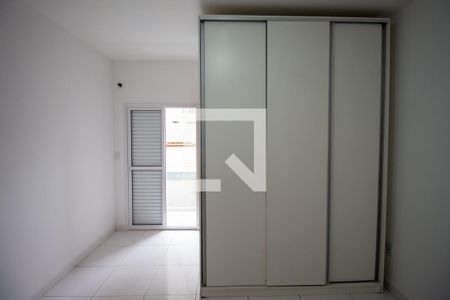 Quarto / Suíte 2 de casa de condomínio para alugar com 2 quartos, 80m² em Itaquera, São Paulo