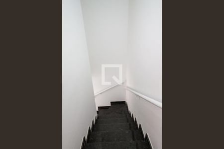 Escada Quartos de casa de condomínio para alugar com 2 quartos, 80m² em Itaquera, São Paulo