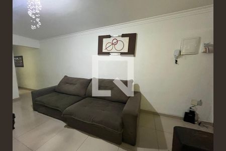Sala de casa para alugar com 3 quartos, 152m² em Jardim Triana, São Paulo