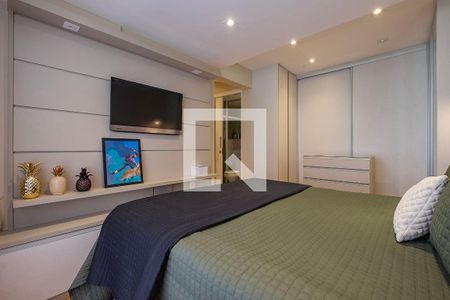 Suíte de apartamento para alugar com 2 quartos, 75m² em Vila Pompéia, São Paulo