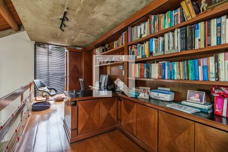 Escritório de casa de condomínio à venda com 3 quartos, 350m² em Alphaville Residencial Um, Barueri