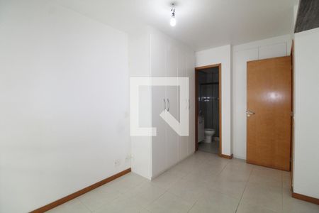 Suíte de apartamento para alugar com 2 quartos, 74m² em Freguesia de Jacarepaguá, Rio de Janeiro