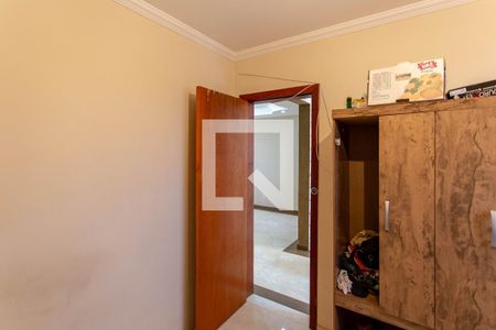 Quarto 2 de apartamento para alugar com 2 quartos, 45m² em Jardim Vitória, Belo Horizonte