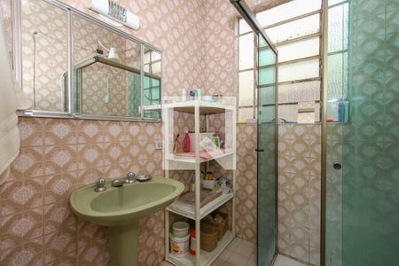 Casa à venda com 196m², 2 quartos e 1 vaga Casa à venda com 196m², 2 quartos e 1 vagaBanheiro