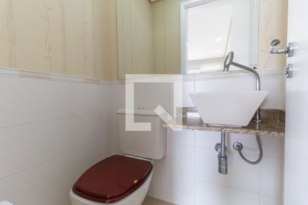 Lavabo  de apartamento para alugar com 3 quartos, 140m² em Vila Monumento, São Paulo