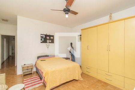 Suíte de casa à venda com 3 quartos, 600m² em Moneró, Rio de Janeiro
