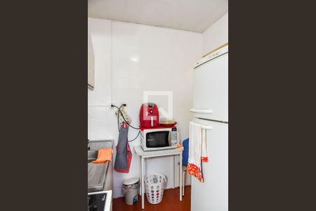 Cozinha e Área de Serviço de apartamento à venda com 2 quartos, 45m² em Passo da Areia, Porto Alegre