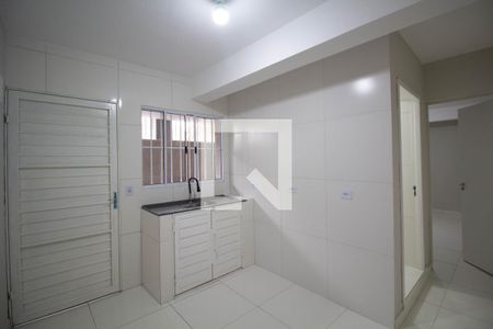 Cozinha de apartamento para alugar com 1 quarto, 40m² em Vila Bozzini, São Paulo