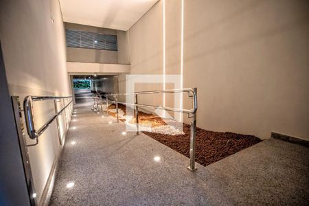 Corredor de apartamento à venda com 2 quartos, 62m² em Santa Efigênia, Belo Horizonte