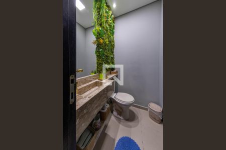 Lavabo de casa à venda com 4 quartos, 200m² em Vila Bela, São Paulo