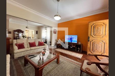 Sala de casa à venda com 5 quartos, 240m² em Mirandópolis, São Paulo