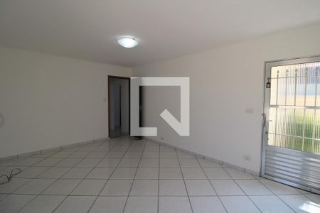 Casa à venda com 219m², 5 quartos e 4 vagasSala