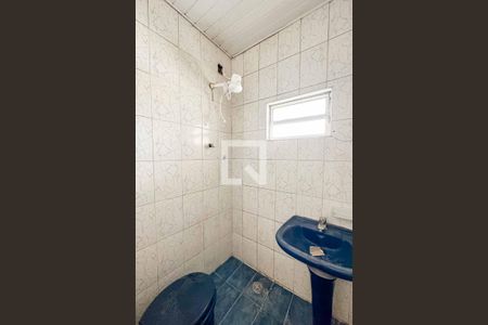 banheiro de casa à venda com 1 quarto, 70m² em Vila Palmeiras, São Paulo