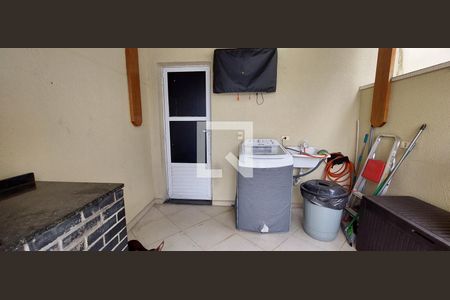 Apartamento para alugar com 92m², 2 quartos e 1 vaga Apartamento para alugar com 92m², 2 quartos e 1 vagaÁrea de Serviço